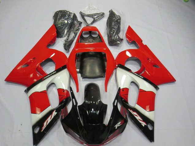 1998-2002 Red White and Black Yamaha R6 Motorcycle Fairings 1998-2002 Red White and Black Yamaha R6 Motorcycle Fairings