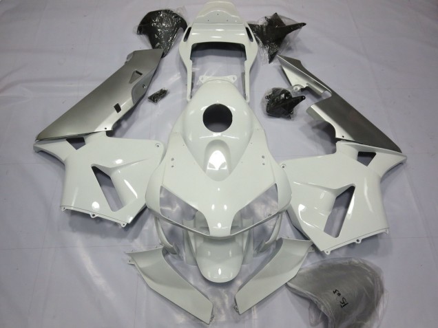 2003-2004 Silver and White Honda CBR600RR Motorcycle Fairings 2003-2004 Silver and White Honda CBR600RR Motorcycle Fairings