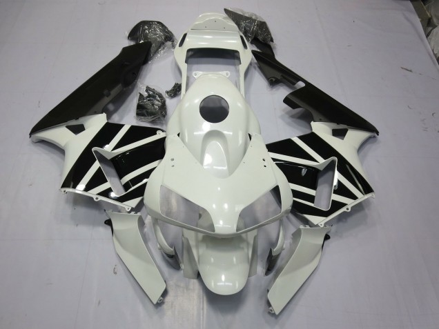 2003-2004 White & Black OEM Honda CBR600RR Motorcycle Fairings 2003-2004 White & Black OEM Honda CBR600RR Motorcycle Fairings