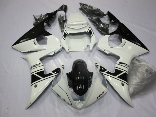 2003-2005 Black and white Yamaha R6 Motorcycle Fairings 2003-2005 Black and white Yamaha R6 Motorcycle Fairings