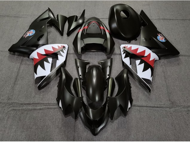 2004-2005 Matte Black Betty Bomber Kawasaki ZX10R Motorcycle Fairings 2004-2005 Matte Black Betty Bomber Kawasaki ZX10R Motorcycle Fairings