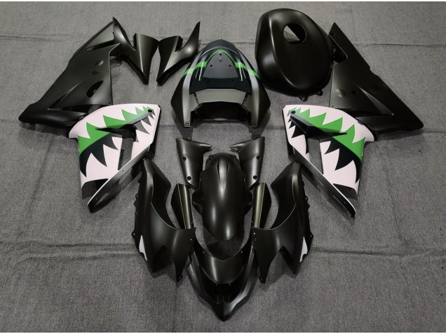 2004-2005 Matte Black and Green Kawasaki ZX10R Motorcycle Fairings 2004-2005 Matte Black and Green Kawasaki ZX10R Motorcycle Fairings