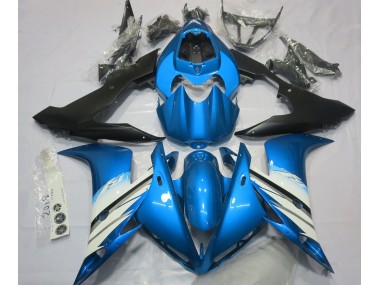 2004-2006 Light Blue & White Yamaha R1 Motorcycle Fairings