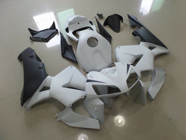 2005-2006 Matte White and Black Honda CBR600RR Motorcycle Fairings 2005-2006 Matte White and Black Honda CBR600RR Motorcycle Fairings