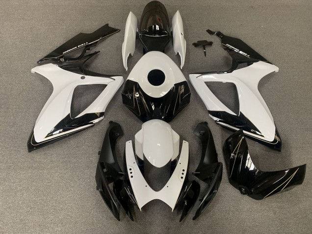 2006-2007 Matte Black and Gloss White Suzuki GSXR 600-750 Motorcycle Fairings 2006-2007 Matte Black and Gloss White Suzuki GSXR 600-750 Motorcycle Fairings