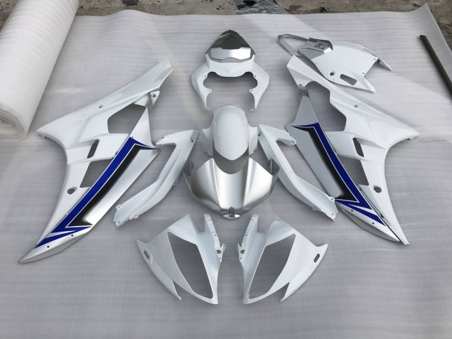 2006-2007 Silver and Blue Yamaha R6 Motorcycle Fairings 2006-2007 Silver and Blue Yamaha R6 Motorcycle Fairings