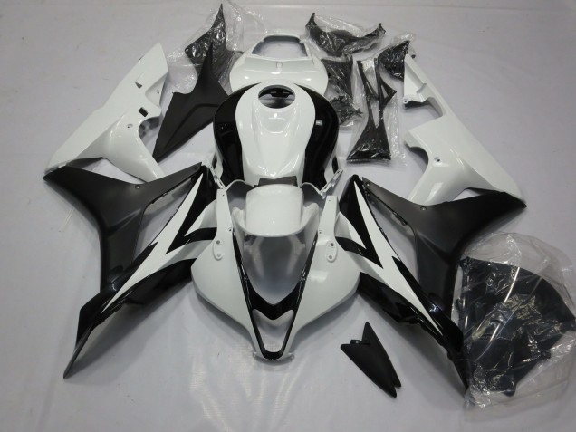 2007-2008 Clean Black and White Honda CBR600RR Motorcycle Fairings 2007-2008 Clean Black and White Honda CBR600RR Motorcycle Fairings