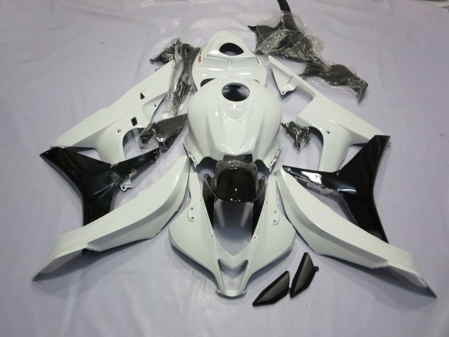 2007-2008 Gloss White and Black Honda CBR600RR Motorcycle Fairings 2007-2008 Gloss White and Black Honda CBR600RR Motorcycle Fairings