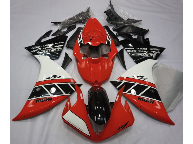 2013-2014 Gloss Red White and Black Yamaha R1 Motorcycle Fairings