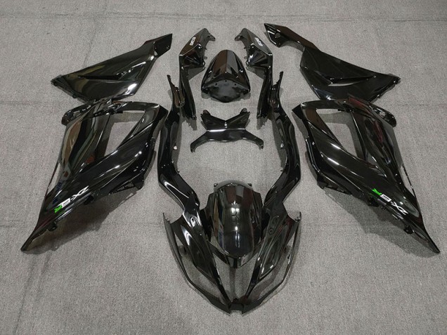 2013-2018 Gloss Black with decals Kawasaki ZX6R Motorcycle Fairings 2013-2018 Gloss Black with decals Kawasaki ZX6R Motorcycle Fairings