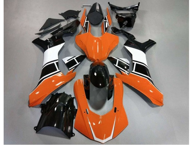 2015-2019 Gloss Orange White and Black Yamaha R1 Motorcycle Fairings 2015-2019 Gloss Orange White and Black Yamaha R1 Motorcycle Fairings