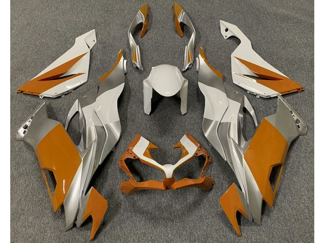 2019-2020 Orange White and Silver Kawasaki ZX6R Motorcycle Fairings 2019-2020 Orange White and Silver Kawasaki ZX6R Motorcycle Fairings